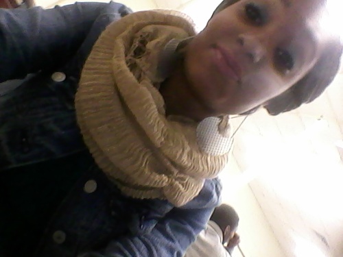 -* the name be daje ., im a fun person till yu push me till that limit i keep a very small circle.! & im a very loveinq person♥♥