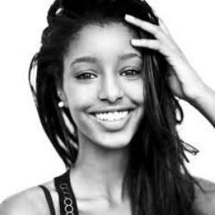 DeshonaW's profile picture. #TeamBreezy;)