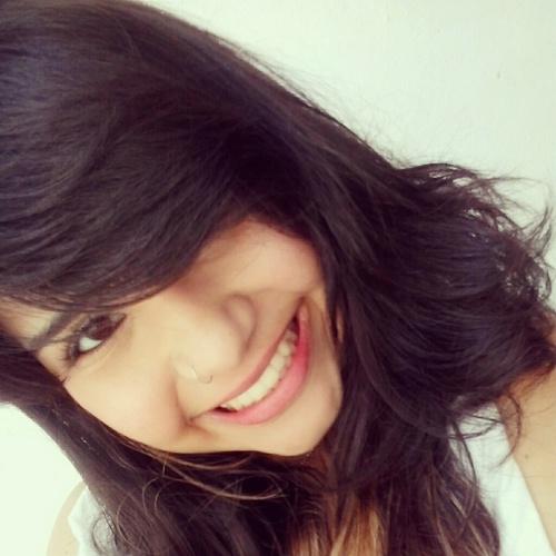 Eu sou o disco que você não quer mais ouvir, sabendo que vai doer, sabendo que é sobre você!