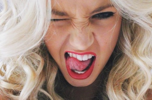Sassy tweets only Follow For Follow Back Only if your sassy enough