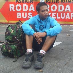 Tetap semangat walau halangan menghadang n tetap di jalan Allah SWT