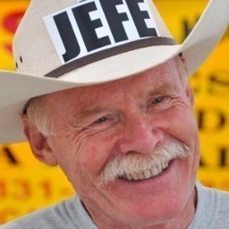 I manage the Kensington Farmers Market. Find me there every Sunday in the El Jefe hat.