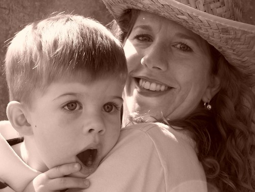 Mom of Sam and lover of all the funny things he says and does. Valero Alamo Bowl Ops gal. Football Fan.