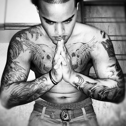 22 from 401 , love money, art, tats, and music;)