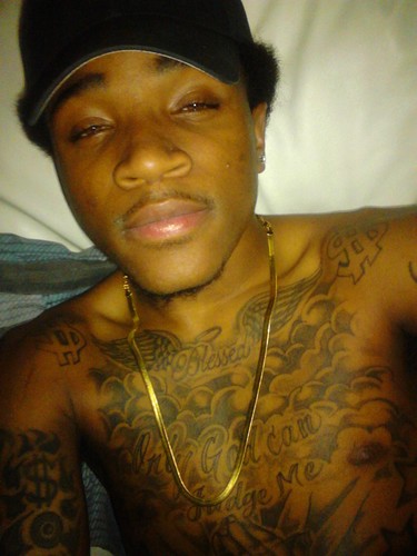 _dangoman's profile picture. iDnt chase pussy, ckuz pussy chase me! And i b making dat money, money dont mak me!