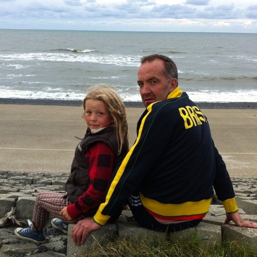 dekroon1's profile picture. 