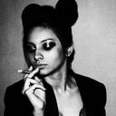 Daniela Echeverría - @DaniBTSU - Twitter