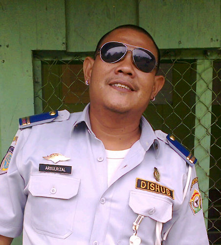 ArsulRizal's profile picture. no woman no cry