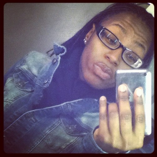 Follow my sis @AyoooMoee ♥ Born alone , die alone . You live & you learn . God first .