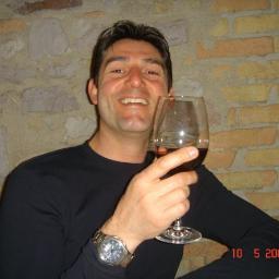Agente Immobiliare e Papà di Elisa e di Daniele