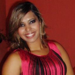 Não sou a garota mais certinha &&' nem a totalmente descontrolada. Sou Ignorante com quem merece && não aturo Falsidade.