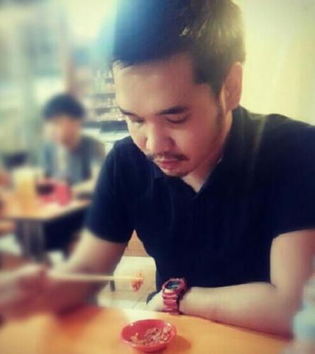 BryanRiveraRLee's profile picture. 25 years old, Born to be wild, Tweets random stuff. Proud Waraynon. ®©