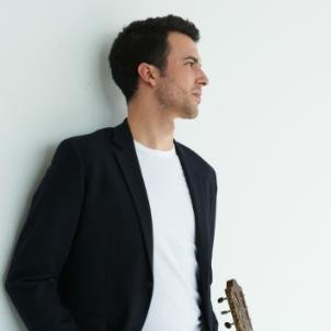 Guitarra clásica y jazz.