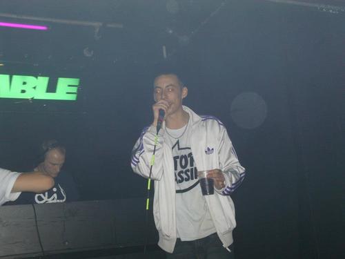 Peng B is a Grime Drum and Bass and Hip-hop MC/DJ from Norwich.

Bookings - officialPengB@hotmail.com
                 http://t.co/xiJBuoIC