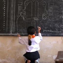 niena_ran's profile picture. BERBISNIS sekaligus BERBAGI sesama sehingga kita bisa BERBAHAGIA bersama. ( 3B=Berbisnis+Berbagi+Berbahagia )