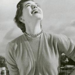 TwinSetPearlss's profile picture. 'Coming soon... new custom made line of beautiful 1920s, 30s, 40s & 50s style Glamour'....