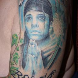 sweetangelxc's profile picture. 