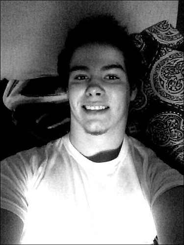 The name's Cody Stambaugh. I'm 18. Im a cool guy, get to know me! I love to chill with friends and family. Its hard to explain myself in 160 characters or less.