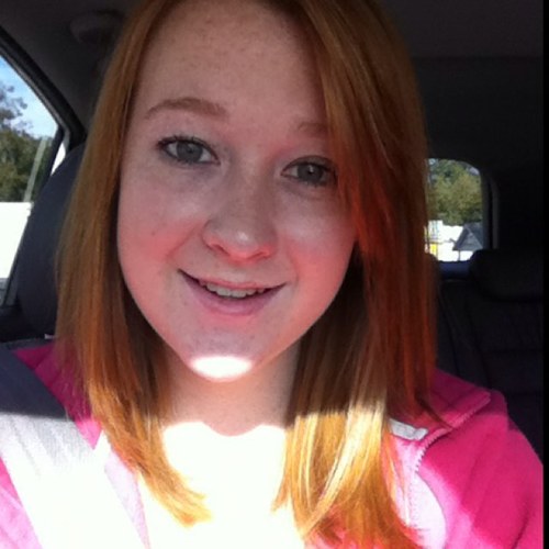 kimmieflynn2309's profile picture. *Swimming
*Dragracing