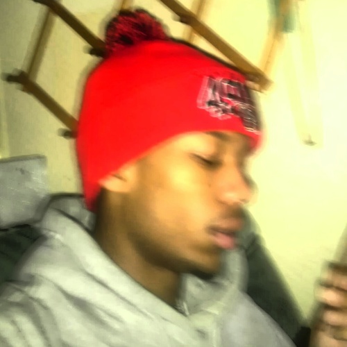 follow my insta I follow back.. @_fckyobluntz_onfod_ ...3/15/92 Pisces n its fam ova dem..ONLY THE STRONG SURVIVETHE WEAK ARE FORGOTTEN