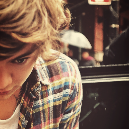 #Directioner #Mixer #TWfanmily .. Follow & I Follow back. :)