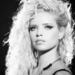 Alexandra SHINE is a beautiful,graceful young lady/SINGER of Russian origin.  ALEXANDRA SHINE
bookingalexandrashine@gmail.com