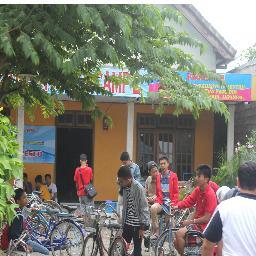 camp_unesco's profile picture. united English conversation, let`s join us to learn English easily