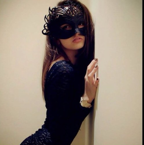 Owner of #SweetAllure RP group, we are looking for #TVD #LordsOfTheUnderworld #Subs&Doms #Twilight #ChicaglandVampires and #VampireAcademy.