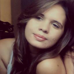 alguns namoram, outros tem ficantes, eu tenho meu twitter ;)