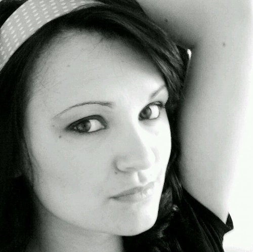 Pollie44's profile picture. Stil en rustig