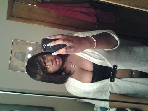 Mention Me For A Follow Back || Follow My Twifey : @Wett_Tweetss | #TeamFreak || #TeamTaken|| #TeamSagittarius || ♡