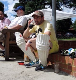 Works for the CQC, runner, follows Arsenal and loves cricket. Partial to a Guinness