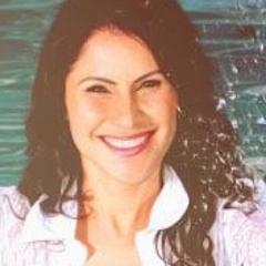 Você é um anjo @MarlaPTeixeira ! .ʚ Since 09/07/12 - Seguida pela cantora desde 07/08/2012- By Jéssica Pancotti. Parceria: @AlwaysWithMarla