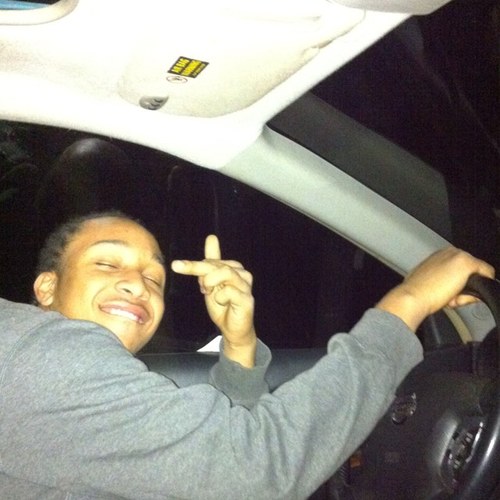 luv is a funny thing u got 2 watch wat u ask 4 / PASSIC NEW JERSEY follow me and right hand man @ wayne lil savage