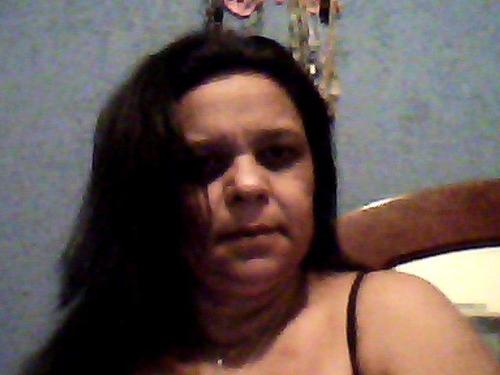Louca e meiga, brava e doce, criança e adulta, bruxa e fada.Depende de você.