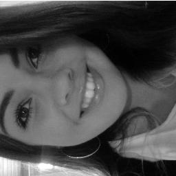 Segue logo e para de ler isso aqui, beijoo;*