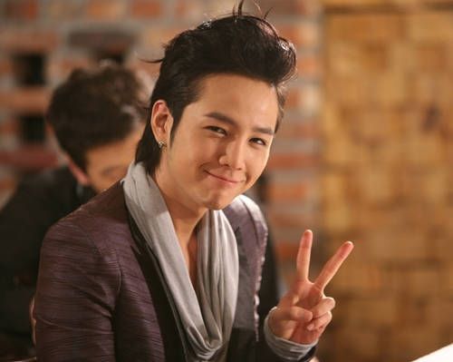 Official Timeless Paradise Roleplay as Jang GeunSuk| liner | August 4, 1991| Relationship with Jiyeon |21 years old｜