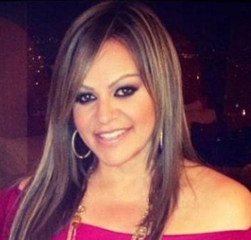 MojoeFan's profile picture. Para mi SONREIR mas que un estado de animo, es un ESTILO DE VIDA :)