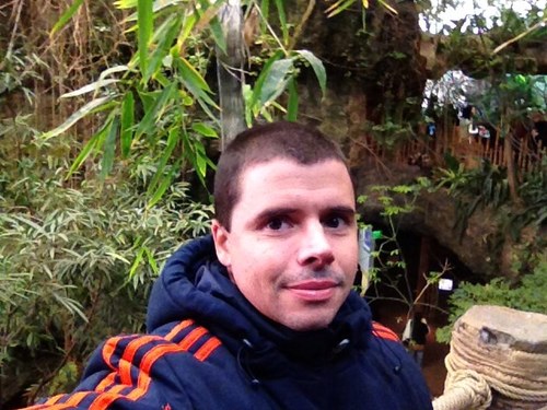 RobertoSGomesJr's profile picture. 