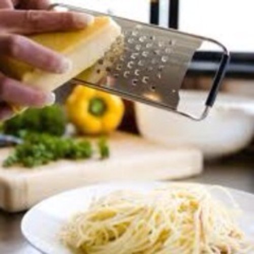 Love to cook! Own an online http://t.co/pH8mHNSg cooking store!  Look there for your favorite cooking essentials!