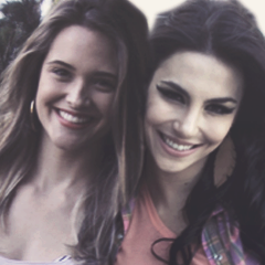 JuuliMel Por isso eu amo sem medo... ♪♫ @melfronckowiak and @juulianapaiva..Madrinha - @LuMel3
Since: 14/07/2012