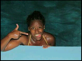 ZSuteau's profile picture. @MRousseaud , @RomaneChagnat , @AnaisRombeaut je vous love ♥♥♥