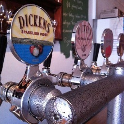 Dickens Ciderhouse crafts & serves real Tasmanian ciders & perry. We also serve Tassie craft beers & whisky and Tamar Valley wines.