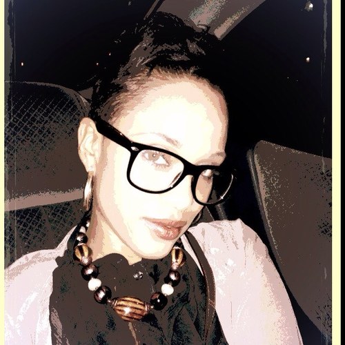 Miss_Grays's profile picture. Umm... I @m @ Sw33t, D3v0t3d M0th3r,@ll about LUvN...LiVN...N L3@rNn.FuQ D@ BS.Love me sum @rihanna...(airHump)! Ju5t W@nN@ L1V3 N B3 h@PPy!