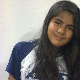 `Tão perto, não importa o quão distante
Não poderia ser muito mais do coração
Eternamente confiando em quem somos
E nada mais importa