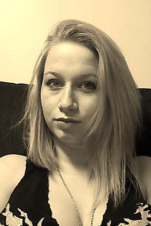 My name is Lizzie. Judge me? I could care less what people think of me :) I can be a bitch or the best lover. Depends on how you treat me. Can't change me 3