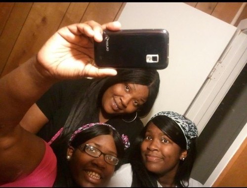 #TeamSexciLexi #TreamAlexis #TeamAkiah #TeamKeasia #TeamTaken hello world :) Follow my sisters @__LoveAundrea and @CountryThick662