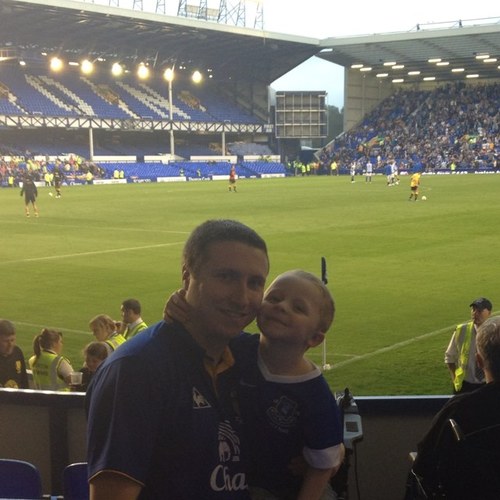 Nil Satis Nisi Optimum. Husband, dad, gamer, teacher, Evertonian. Views are my own.