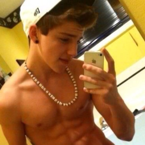 liambaliey's profile picture. 