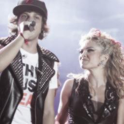Meus anjos,eu desejo tudo de melhor que a vida pode lhes oferecer,eu amo vocês..❥ Que Deus esteja sempre com vocês..